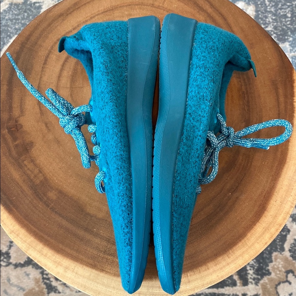 Allbirds Teal Blue Sneakers Minimalist Design - Picture 5 of 7